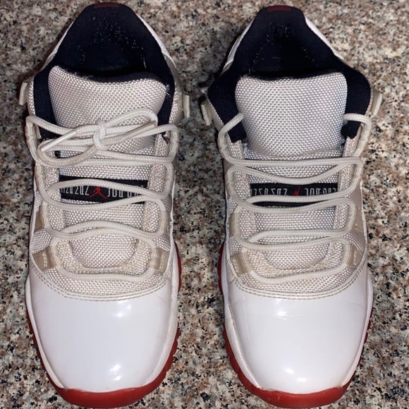 Air Jordan 11 Retro Low white/varsity - Picture 2 of 2